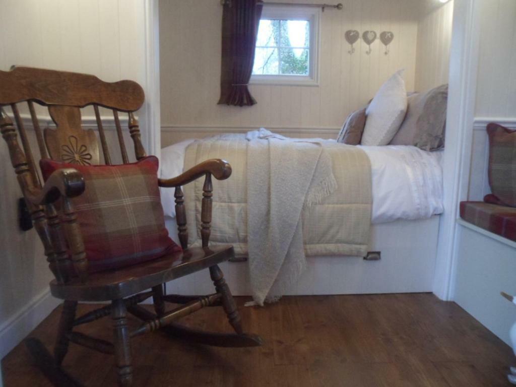 Borthwickbrae Shepherd'S Hut Hawick Eksteriør bilde